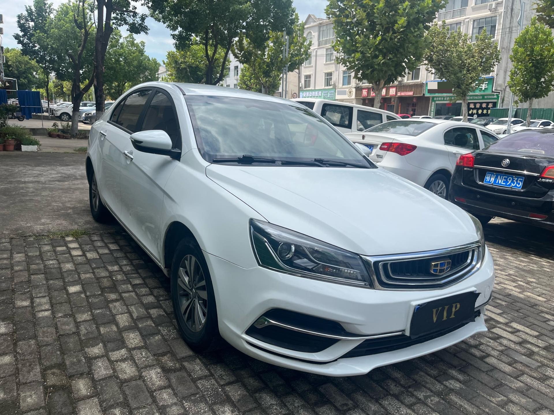 GEELY Emgrand 2018 #2 GEELY Emgrand 2018 car image #2