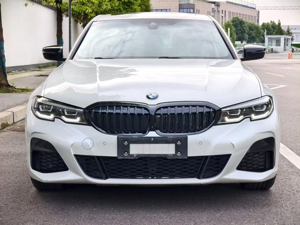 BMW 3 Series 2019 #2 BMW 3 Series 2019 car image #2