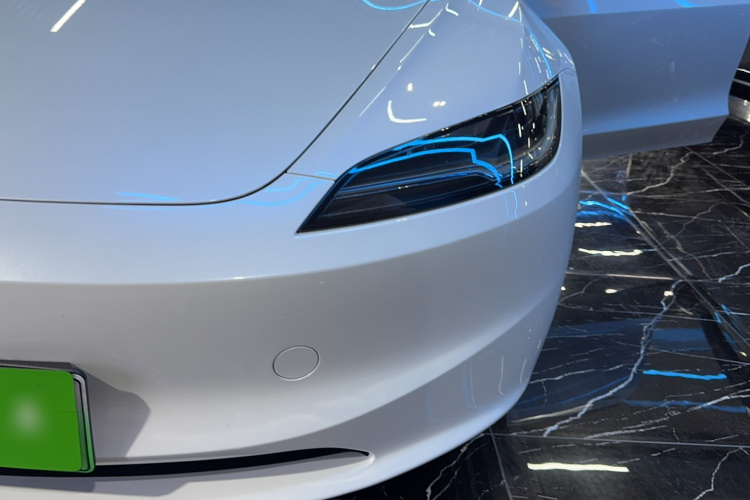 Tesla Model 3 2024 #19 Tesla Model 3 2024 car image #19