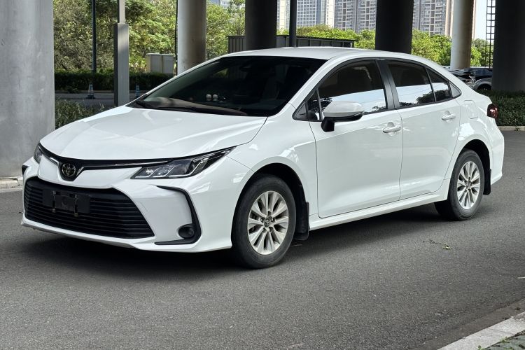Toyota Corolla 2023 #2 Toyota Corolla 2023 immagine di auto #2