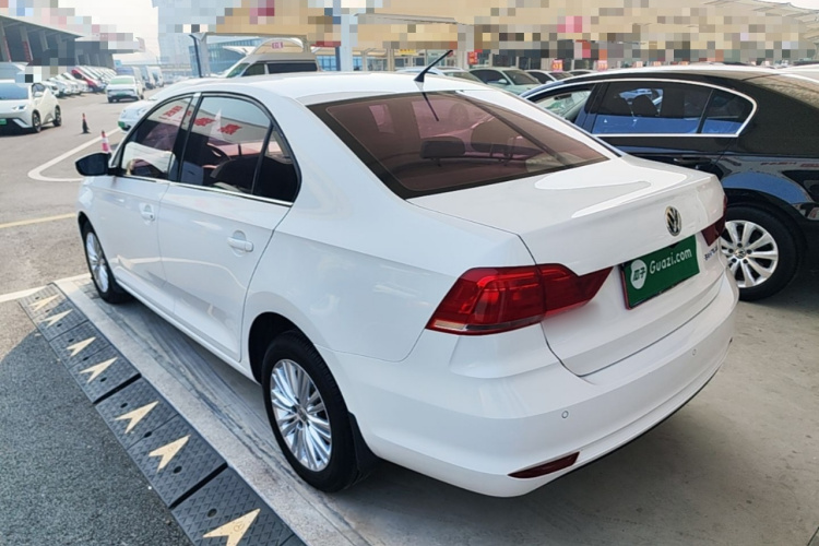 Volkswagen Santana 2020 car image #5
