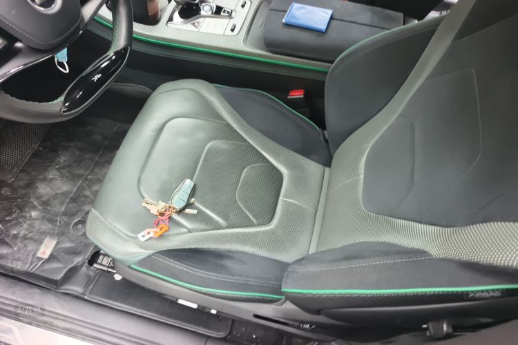 BYD Han 2022 صورة سيارة #17