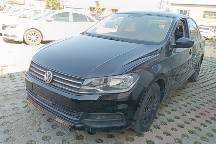 Volkswagen Santana 2018 car image #2
