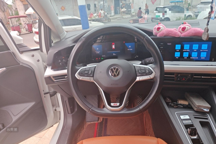 Volkswagen Golf 2021 car image #12