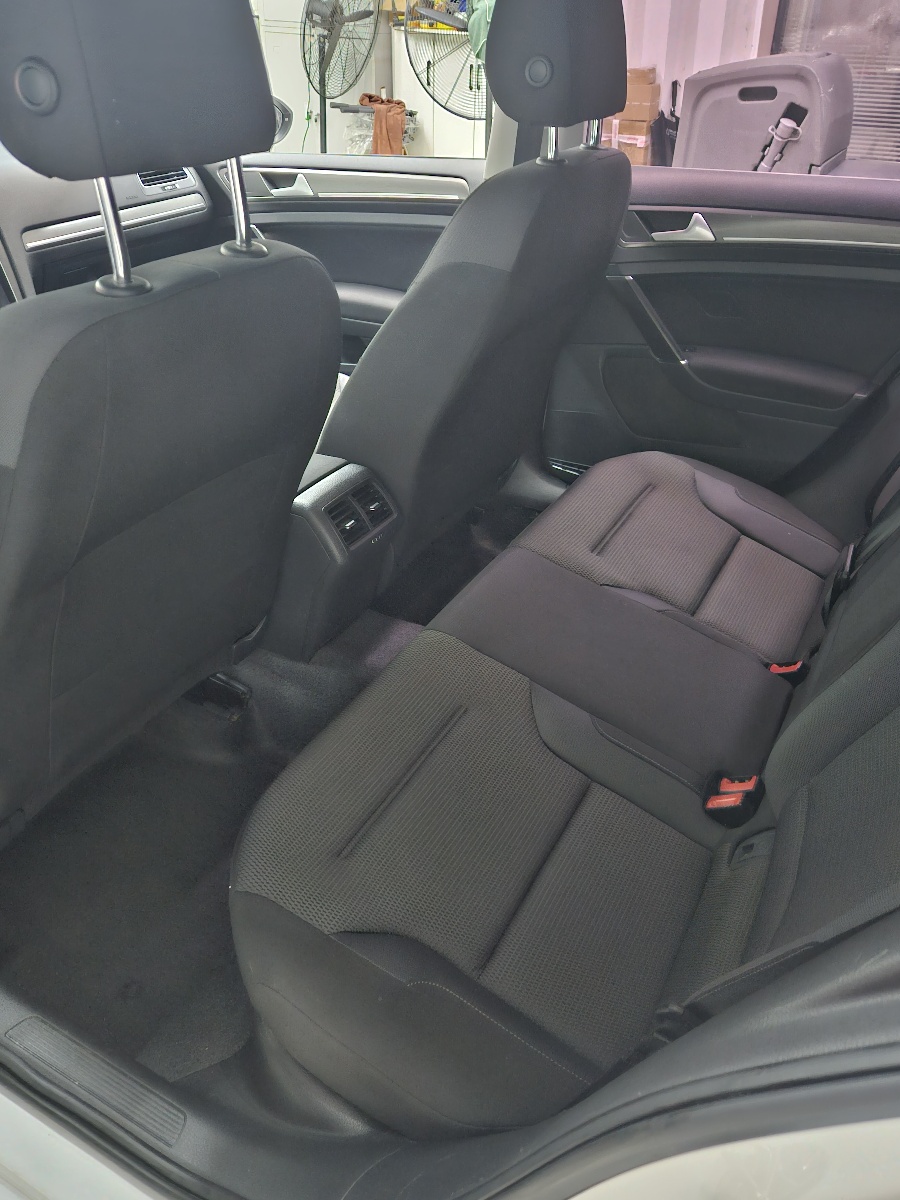 Volkswagen Golf 2016 car image #5