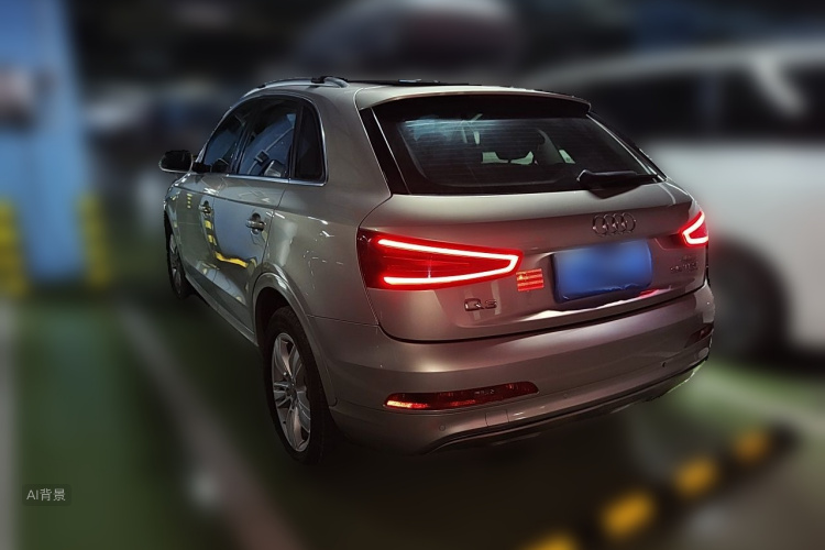 Audi Q3 2015 car image #5
