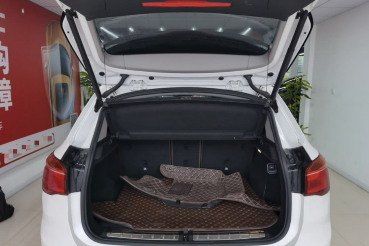 BMW X1 2018 #19 BMW X1 2018 car image #19