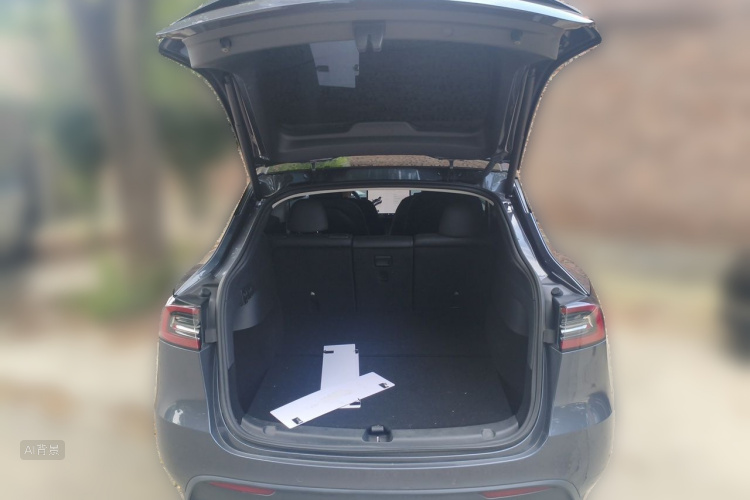 Tesla Model Y 2024 #21 Tesla Model Y 2024 immagine di auto #21