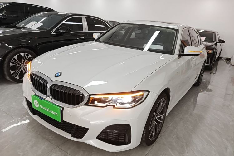 BMW 3 Series 2021 car image #2