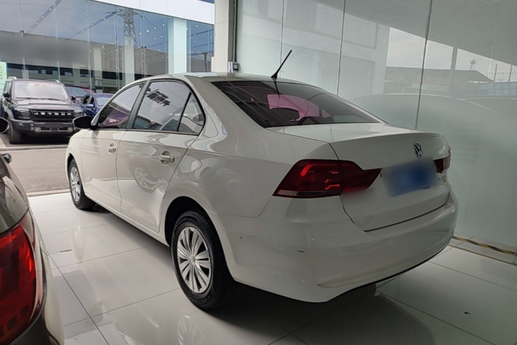 Volkswagen Santana 2017 #5 Volkswagen Santana 2017 car image #5