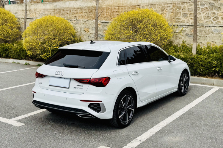 Audi A3 2022 car image #7
