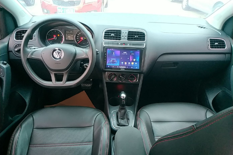 Volkswagen Polo 2016 #11 Volkswagen Polo 2016 car image #11