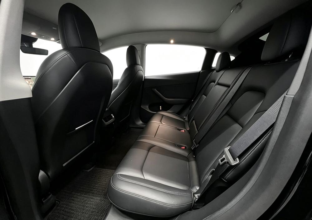 Tesla Model Y 2021 #15 Tesla Model Y 2021 car image #15