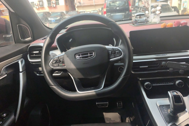 GEELY Coolray 2020 immagine di auto #15