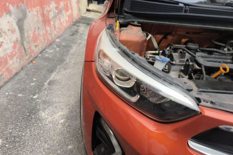 Kia KX1 2020 car image #8