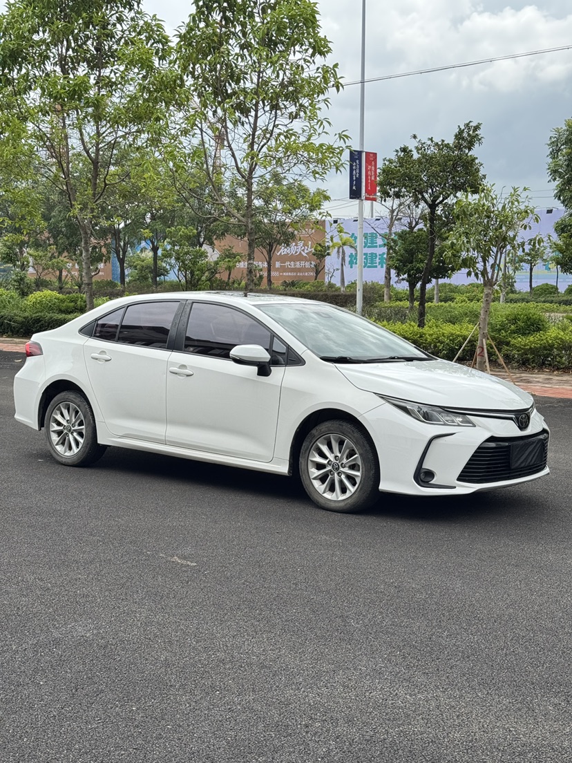 Toyota Corolla 2019 car image #3