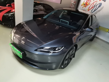 Tesla Model 3 2024 car image 