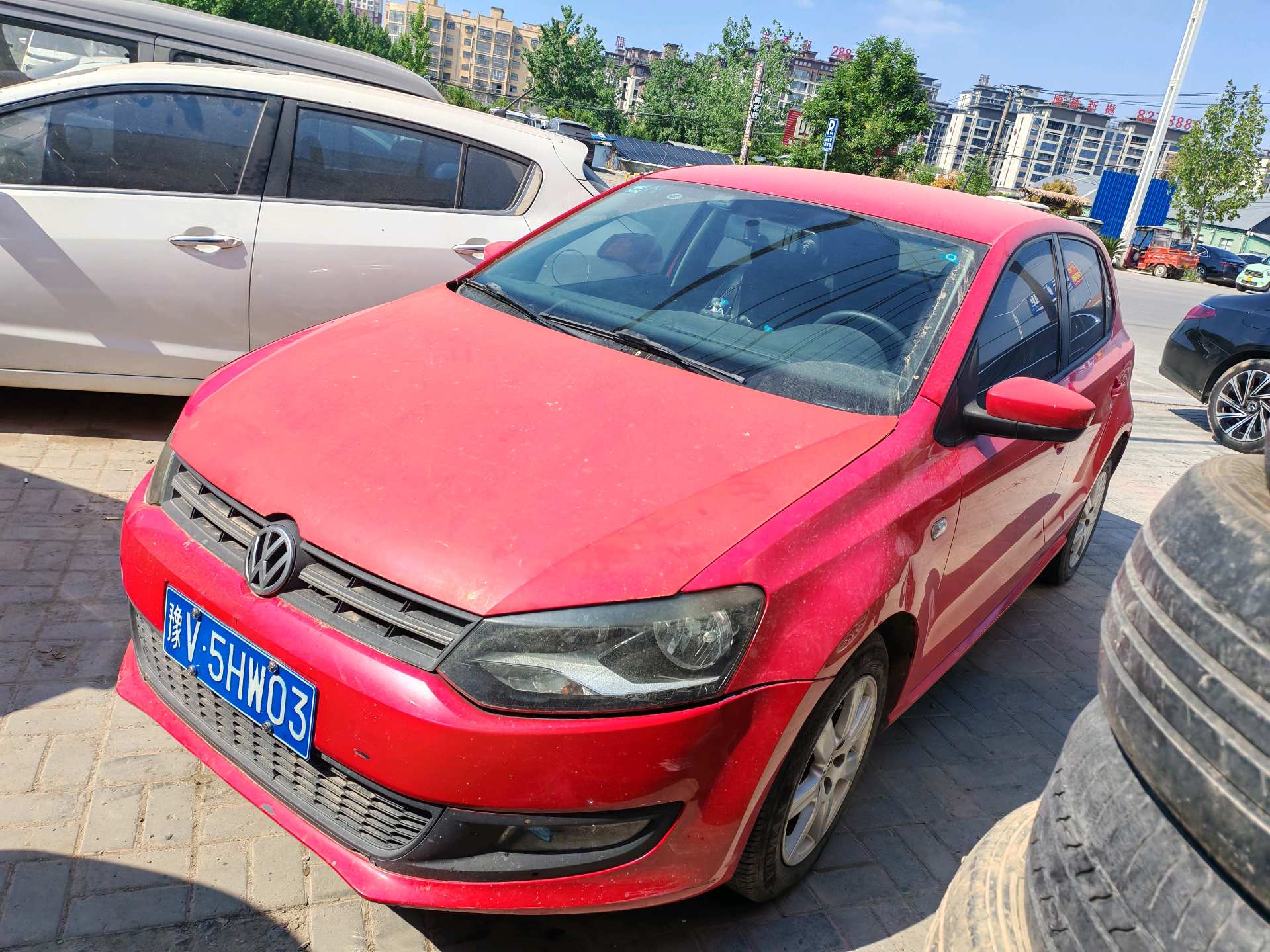 Volkswagen Polo 2014 Volkswagen Polo 2014 car image