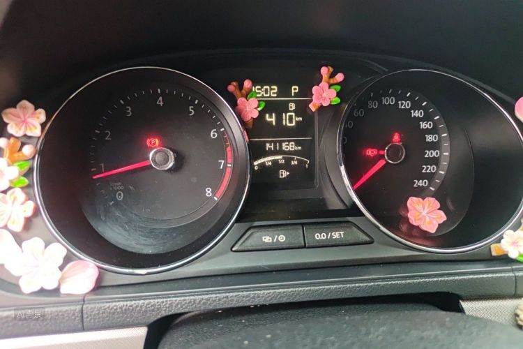 Volkswagen Lavida 2018 car image #14