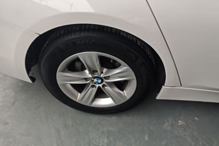 BMW 3 Series 2015 #10 BMW 3 Series 2015 car image #10