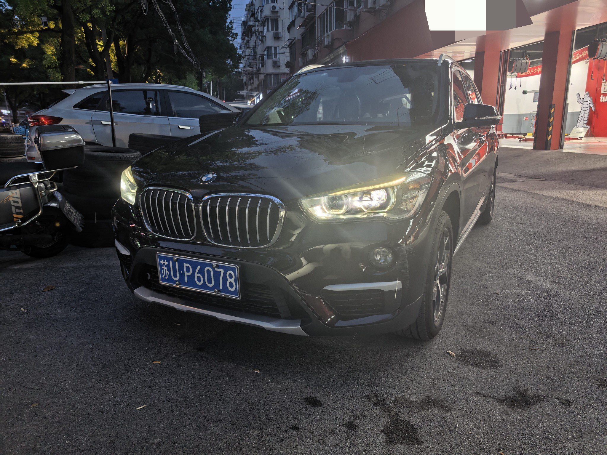 2018 2018 car image