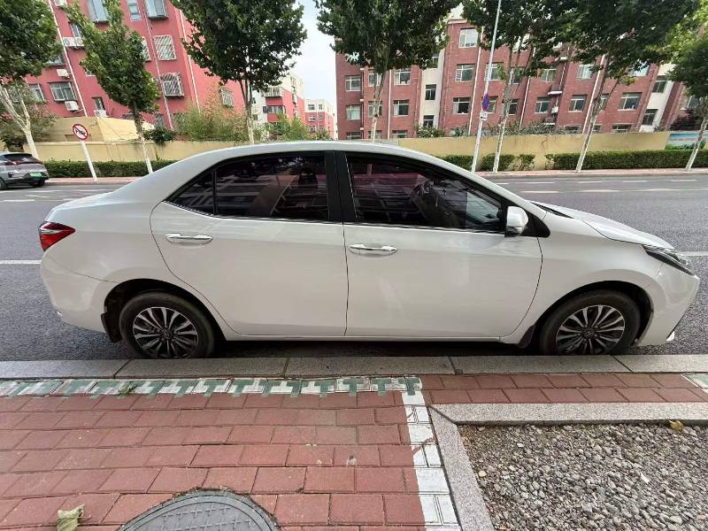 Toyota Corolla 2019 #3 Toyota Corolla 2019 car image #3