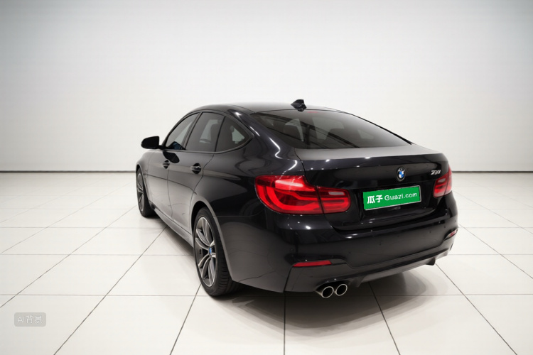 BMW 3 Series GT 2018 #5 BMW 3 Series GT 2018 car image #5