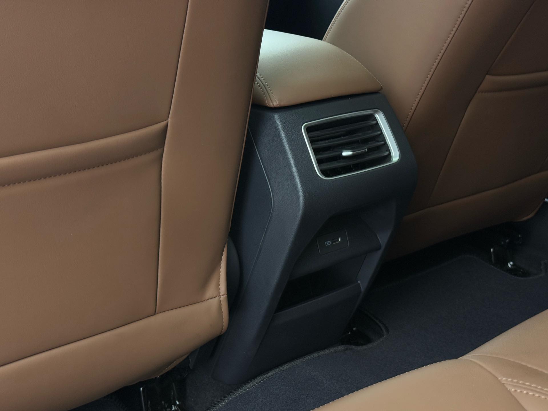 GEELY Vision X6 2021 #5 GEELY Vision X6 2021 صورة سيارة #5