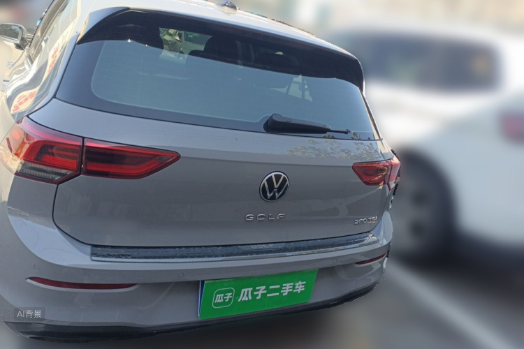 Volkswagen Golf 2021 car image #6