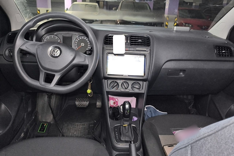Volkswagen Polo 2017 #7 Volkswagen Polo 2017 car image #7