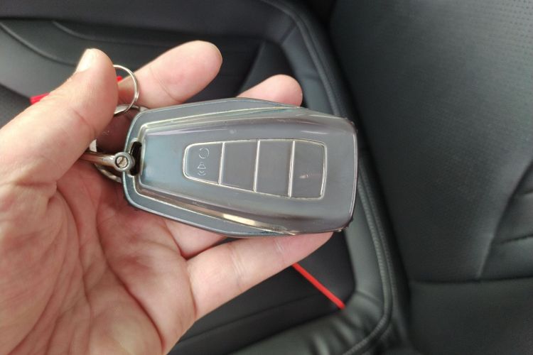 GEELY Binray 2023 car image #14