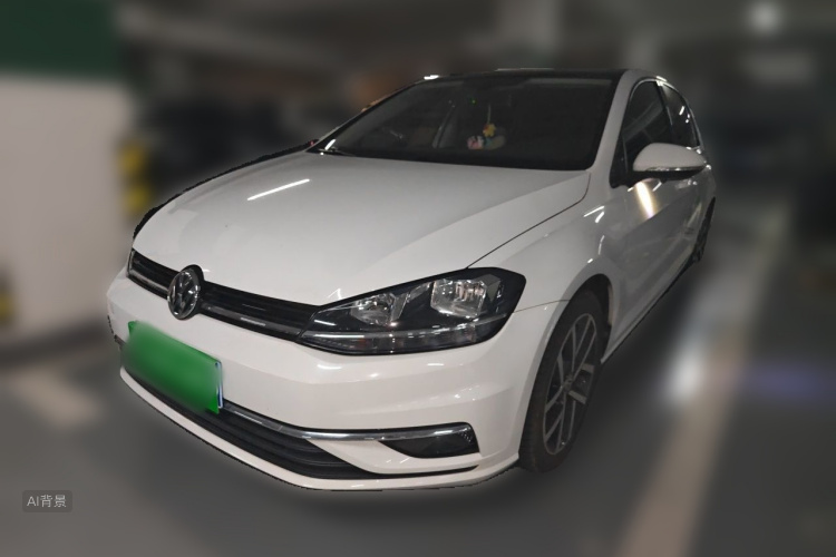 Volkswagen Golf 2020 car image #2