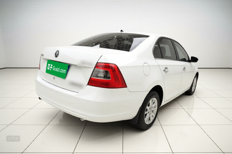 Skoda Rapid 2016 #7 Skoda Rapid 2016 immagine di auto #7