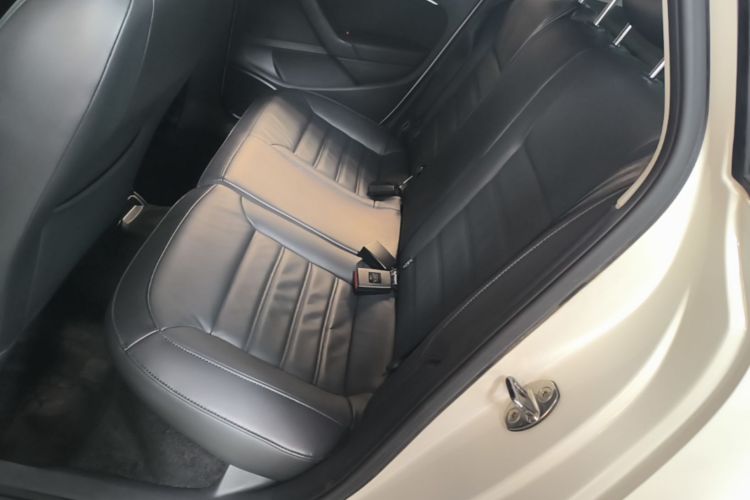 Volkswagen Polo 2016 #13 Volkswagen Polo 2016 car image #13