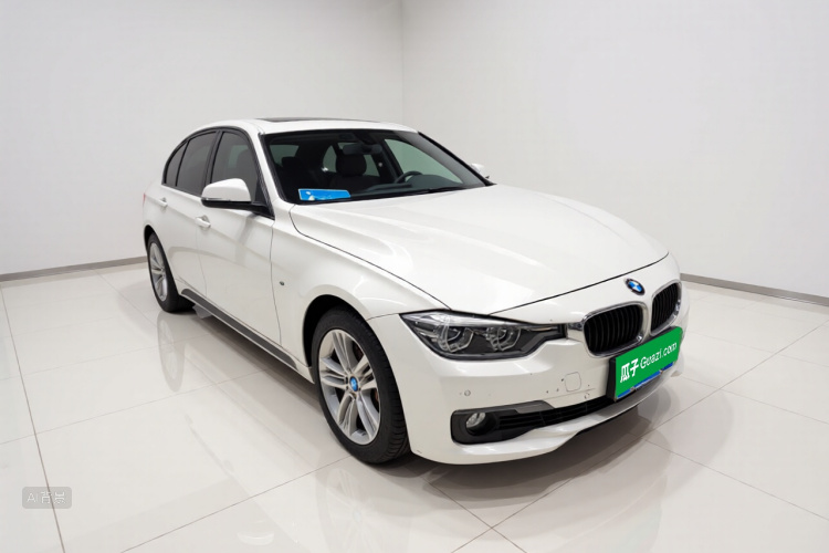BMW 3 Series 2017 immagine di auto #4
