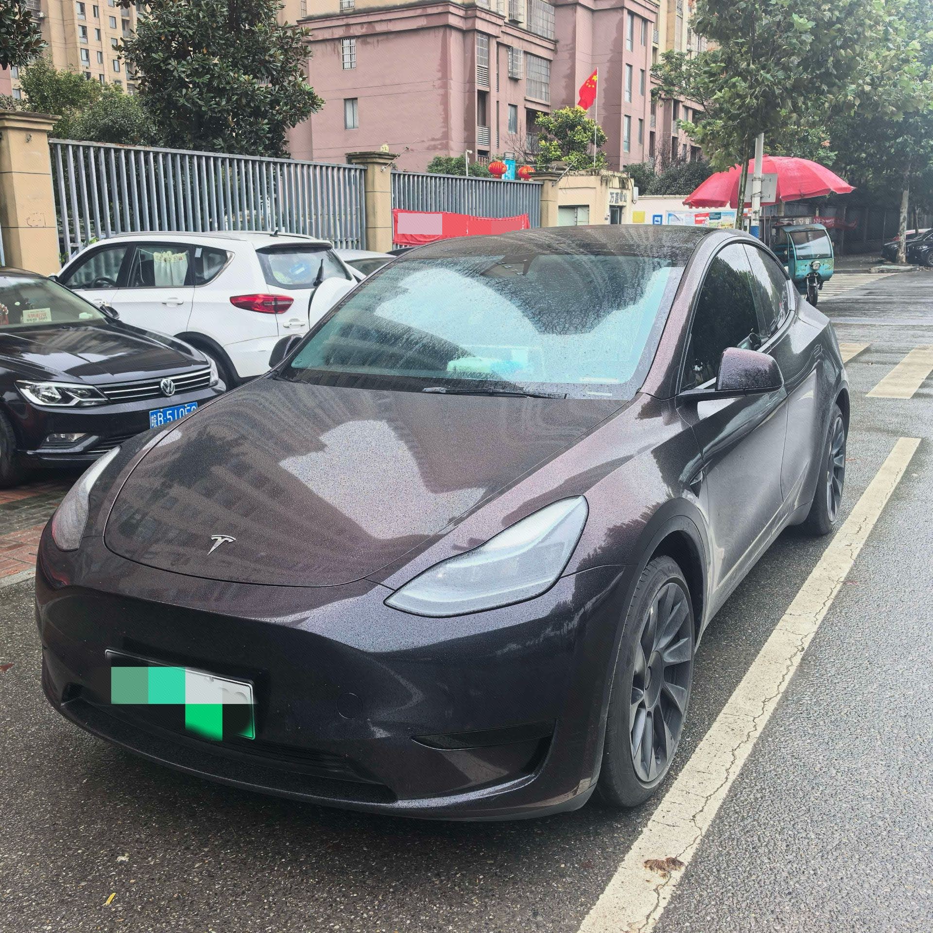 Tesla Model Y 2022 Tesla Model Y 2022 car image