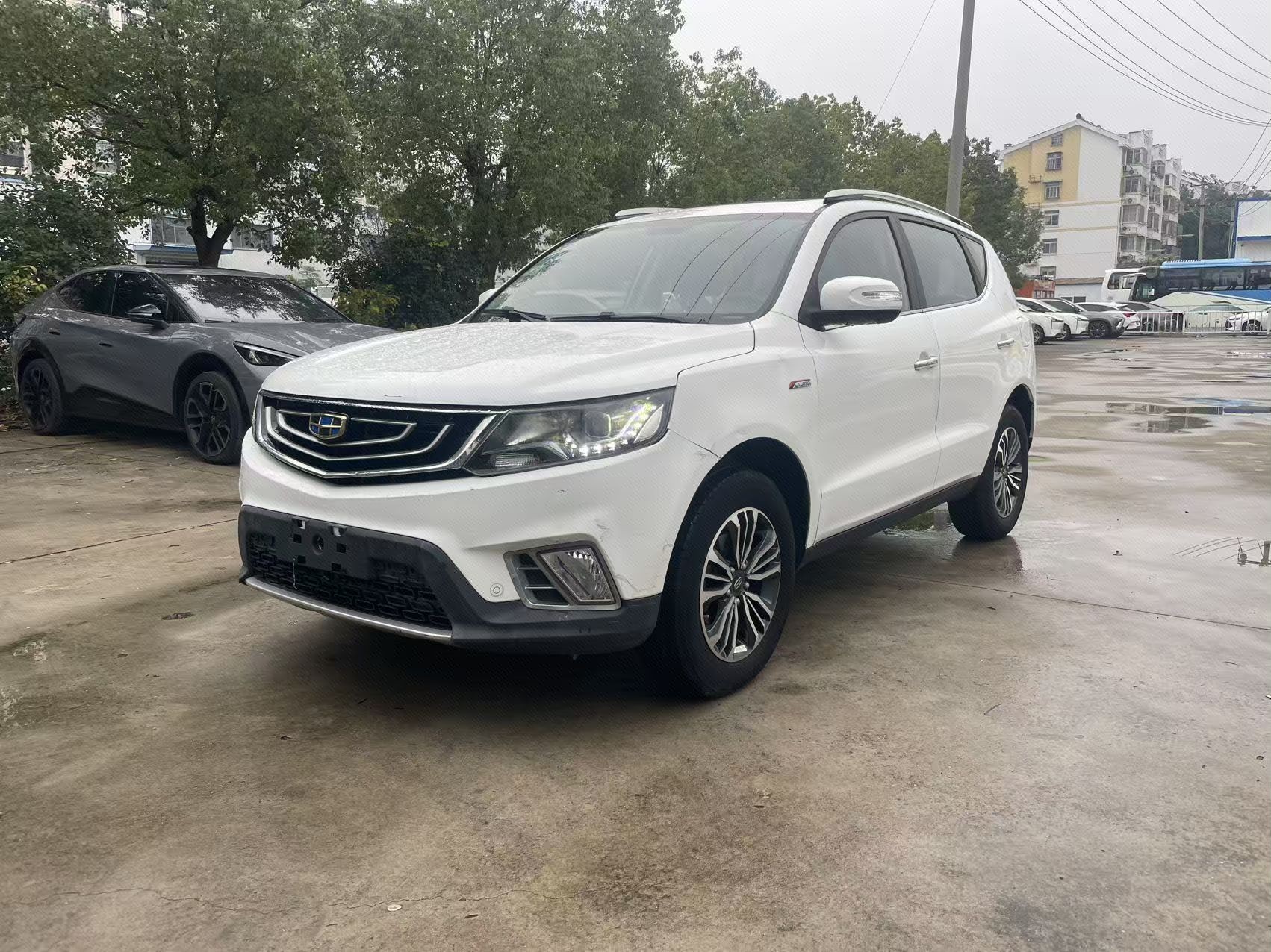 GEELY Vision X6 2018 GEELY Vision X6 2018 immagine di auto