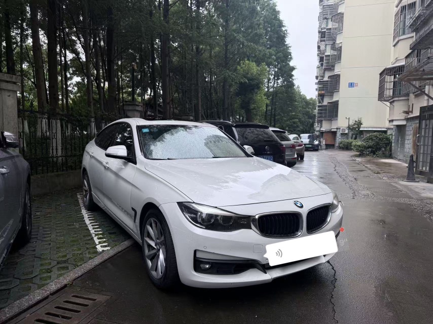 BMW 3 Series GT 2017 #2 BMW 3 Series GT 2017 car image #2