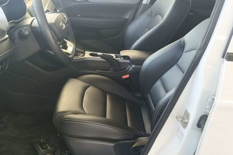 GEELY Emgrand 2022 car image #15