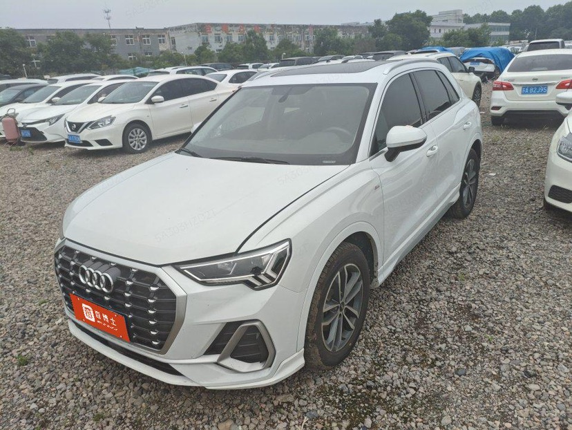 Audi Q3 2023 Audi Q3 2023 car image