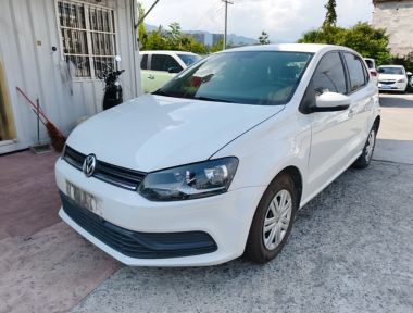 Volkswagen Polo 2017 car image 