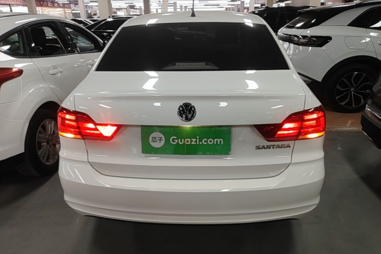 Volkswagen Santana 2022 car image #4