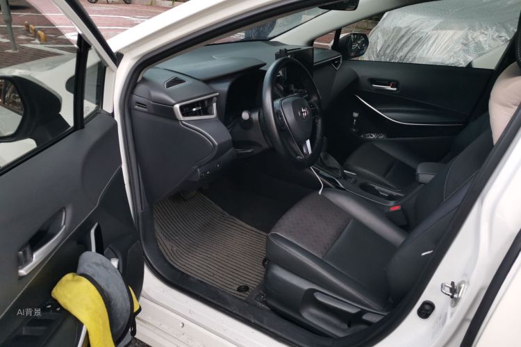 Toyota Corolla 2025 car image #18