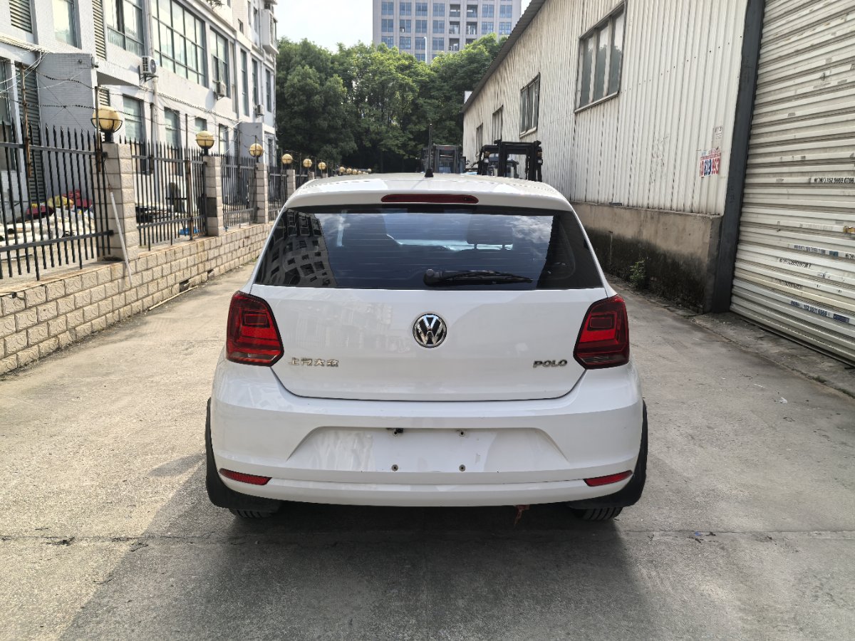 Volkswagen Polo 2016 #8 Volkswagen Polo 2016 car image #8