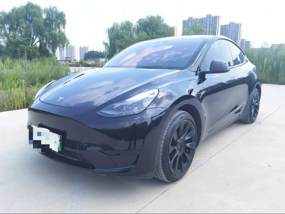 Tesla Model Y 2022 car image 