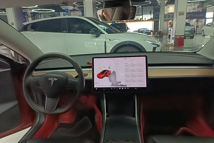 Tesla Model 3 2020 صورة سيارة #10
