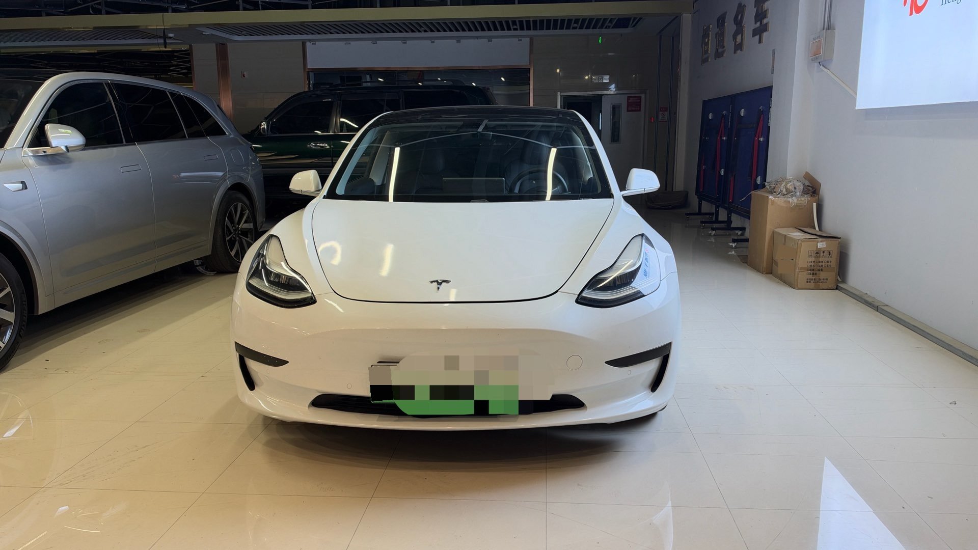 Tesla Model 3 2020 immagine di auto #2