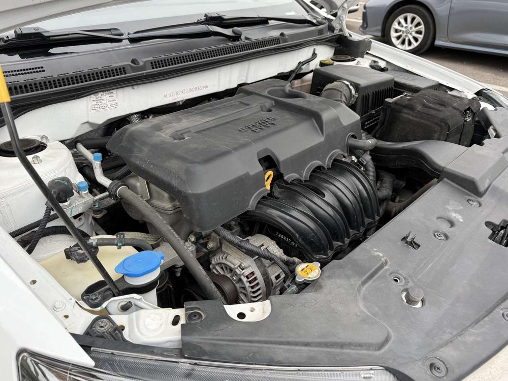 GEELY Emgrand 2018 car image #10
