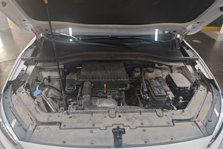 MG ZS 2023 car image #20