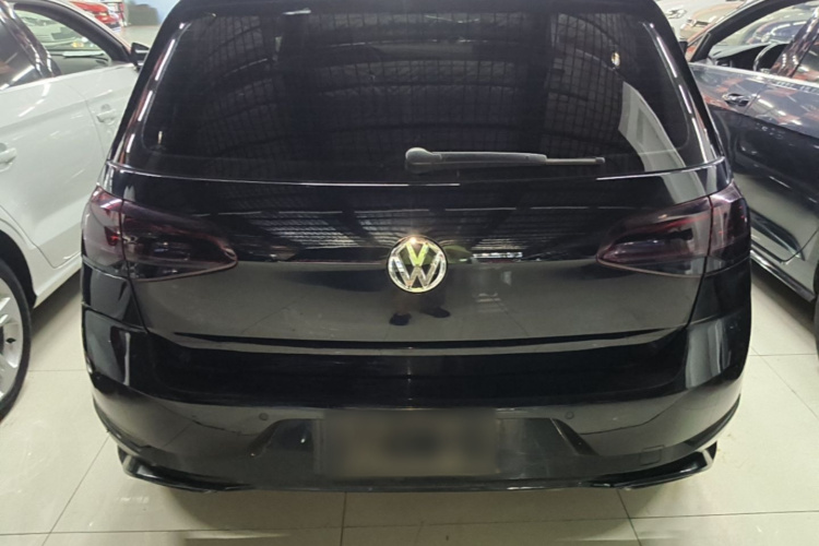 Volkswagen Golf 2019 #6 Volkswagen Golf 2019 car image #6